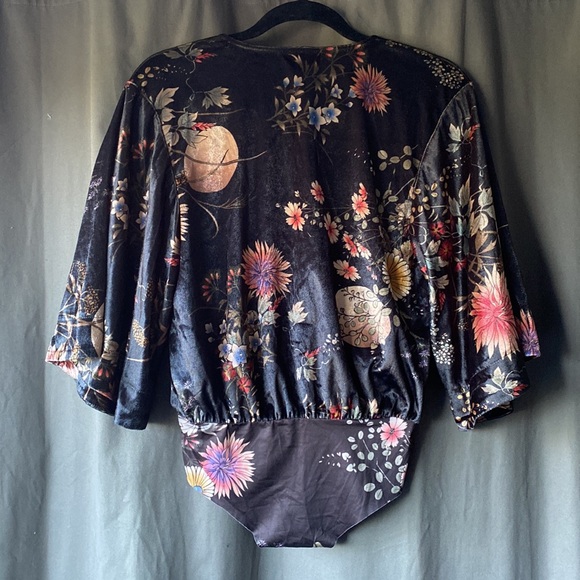 Zara Velvet Kimono Bodysuit - Picture 5 of 5
